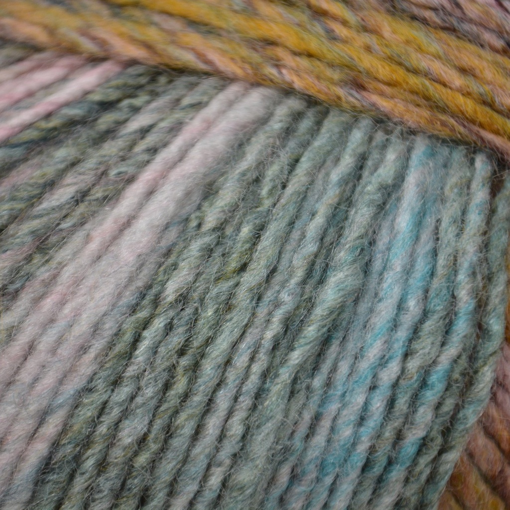 Jewelspun - 707 Golden Feldspar