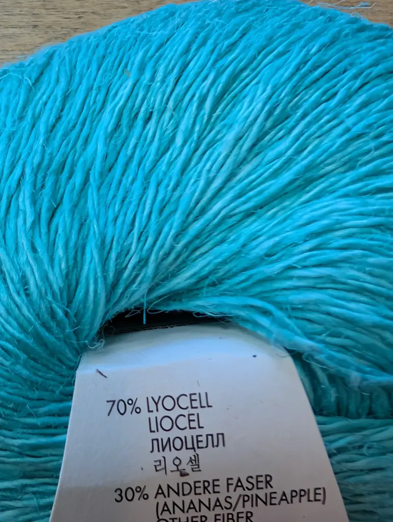 Ananas 78 Aquamarine