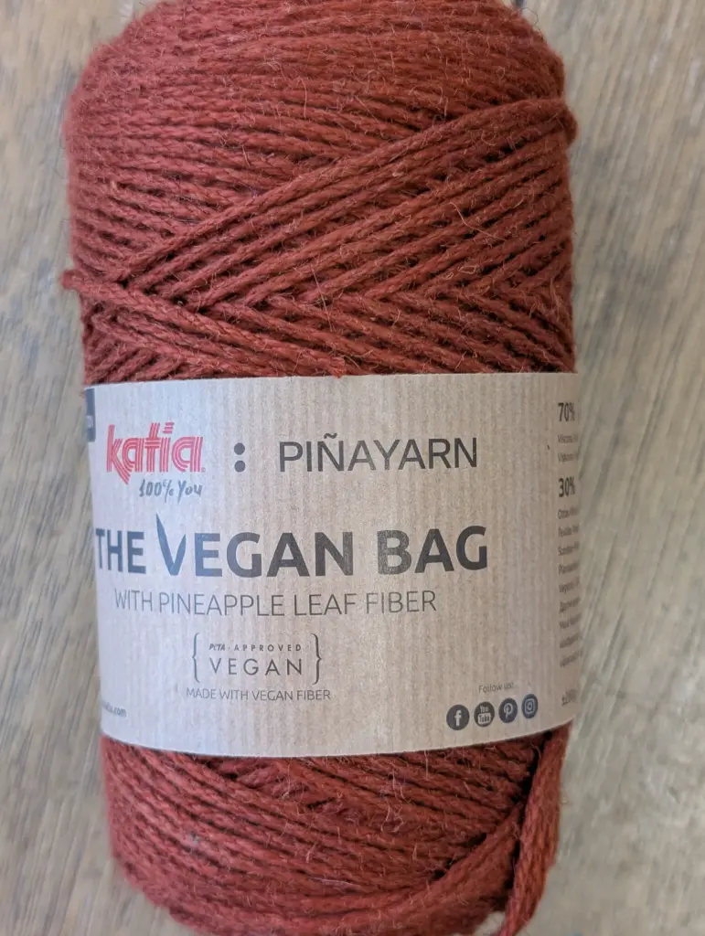 The Vegan Bag Pineapple Yarn 053 Terra Brown